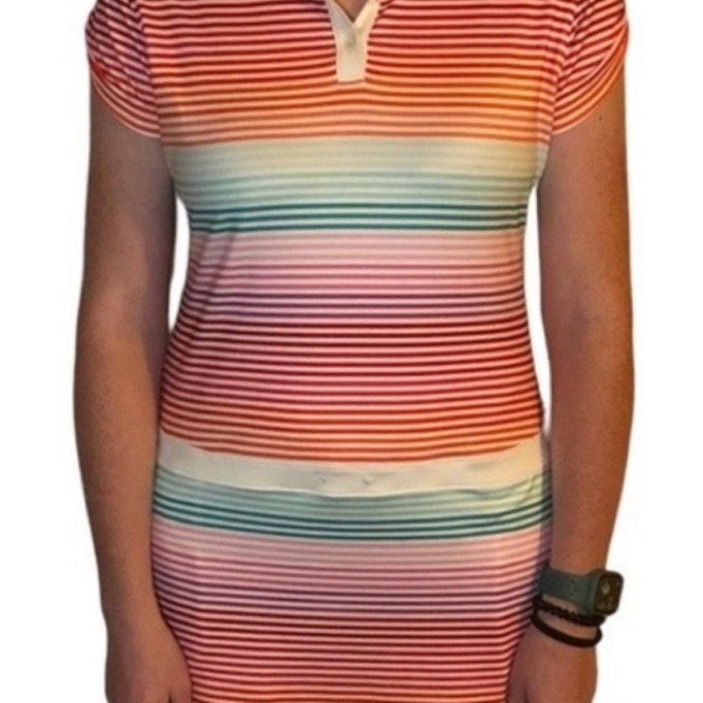 Nike Golf Dress Stripes Womens Size XL. Fits snug /would be nice fit for size L